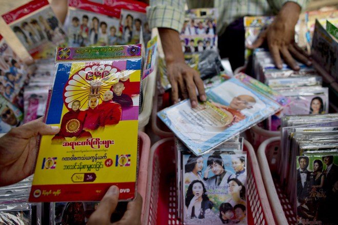 A shop selling 969 Movement ’s DVDs ( Photo : AFP)
